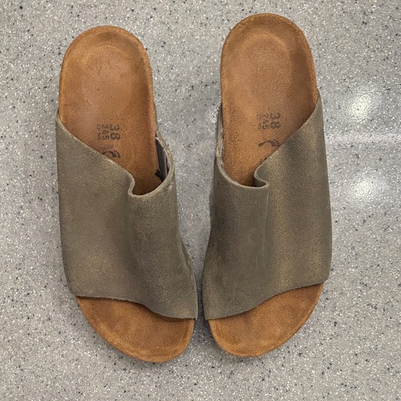 Birkenstock Shoes - Birkenstock Olive Suede Mules